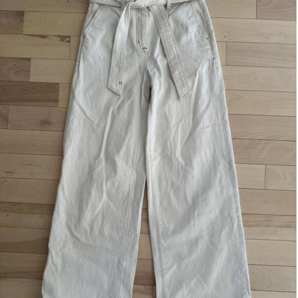 Premium Selected Femme jeans in a crisp cream white shade - Picture 3 of 8